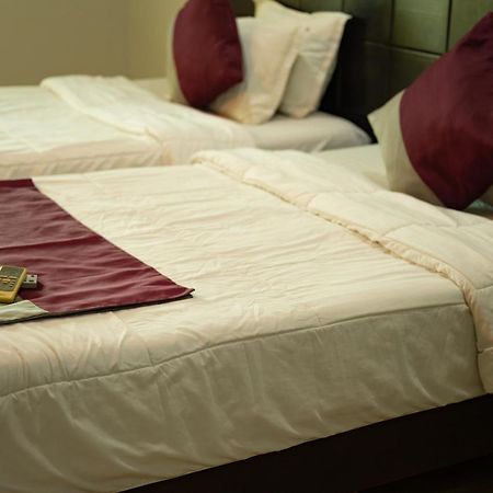 Korkdam Hotel Taifa Екстер'єр фото