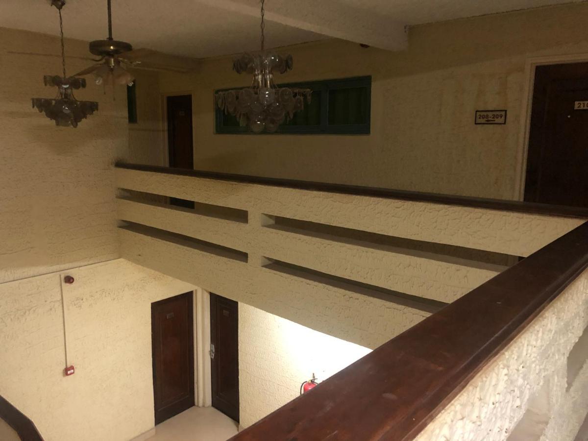 Korkdam Hotel Taifa Екстер'єр фото