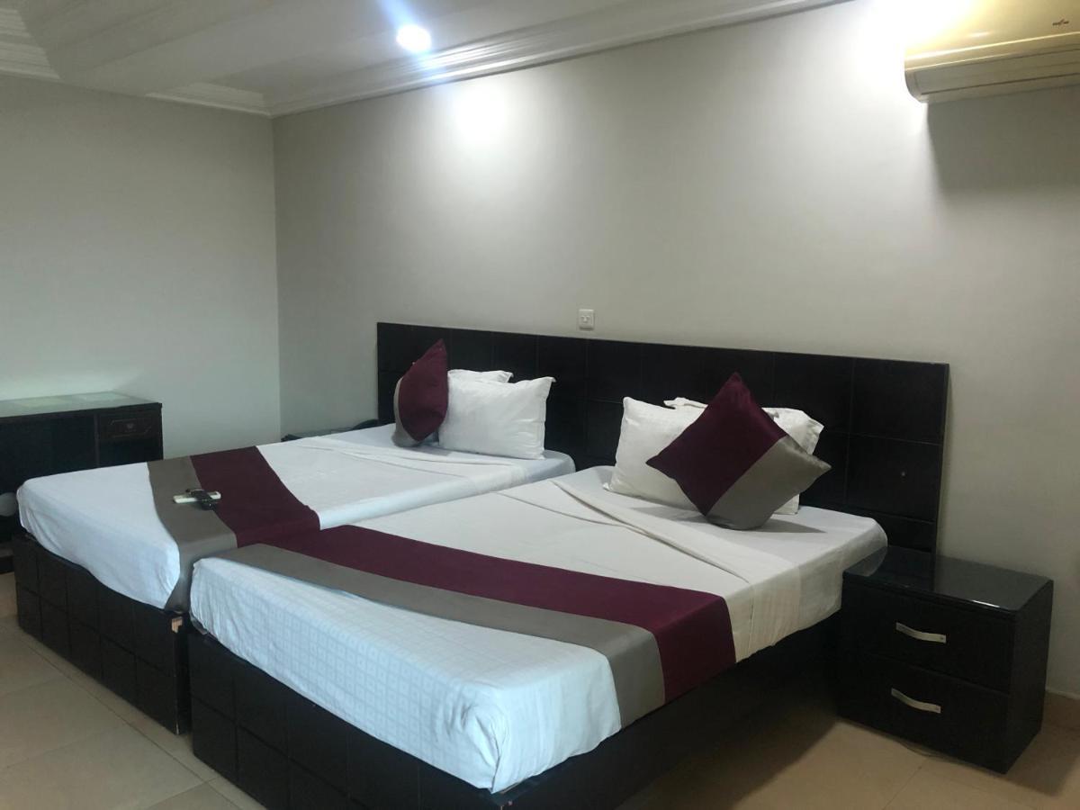 Korkdam Hotel Taifa Екстер'єр фото