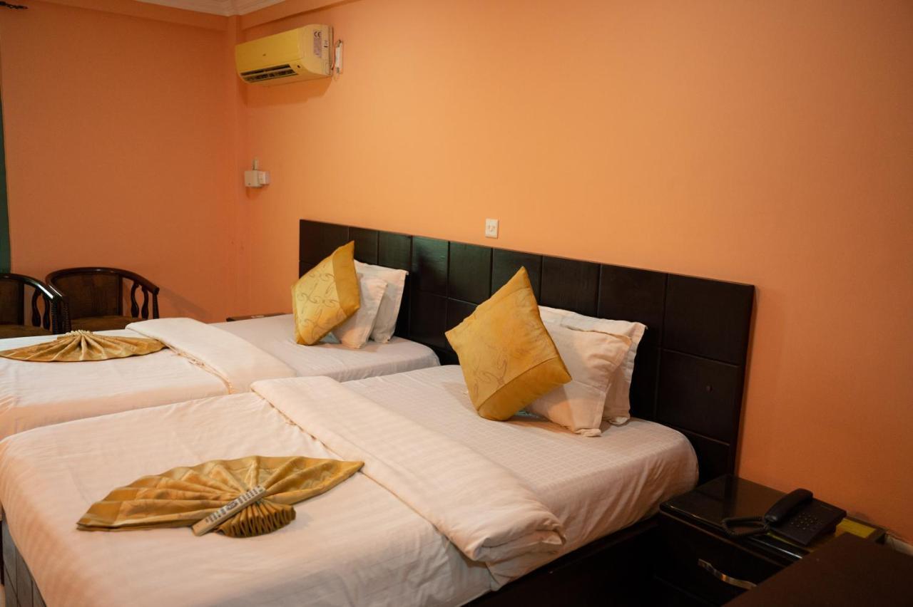 Korkdam Hotel Taifa Екстер'єр фото