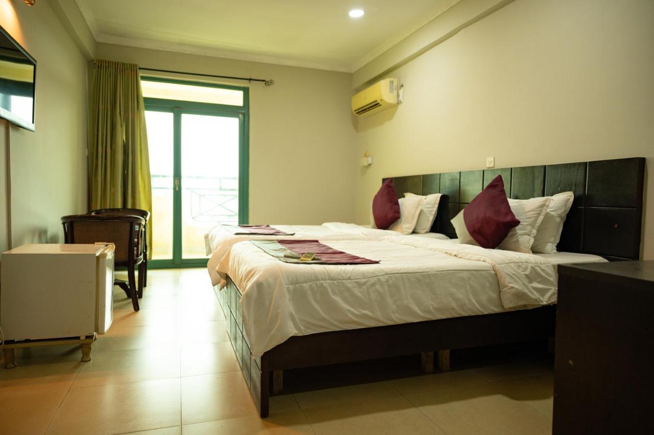 Korkdam Hotel Taifa Екстер'єр фото