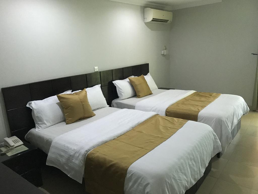Korkdam Hotel Taifa Екстер'єр фото
