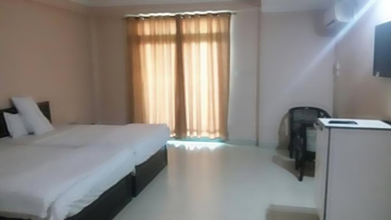 Korkdam Hotel Taifa Екстер'єр фото